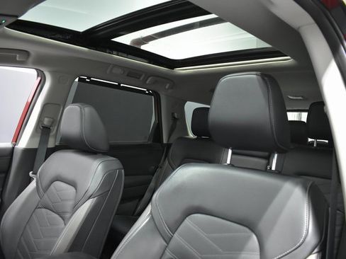 Certified 2024 Nissan Pathfinder Platinum w/ Cargo Package image 16