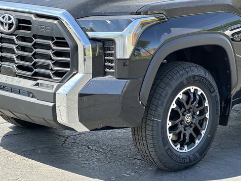 New 2026 Toyota Tundra SR5 AWD/4WD image 7