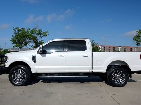 Used 2019 Ford F250 Lariat w/ Lariat Value Package AWD/4WD image 10