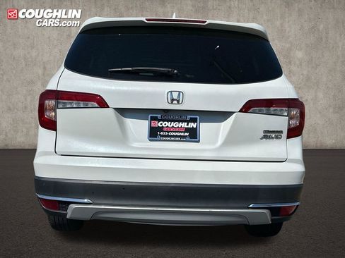 Used 2021 Honda Pilot Touring image 7