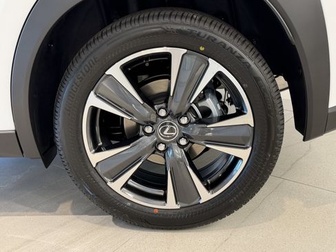 New 2026 Lexus UX 300h FWD image 12