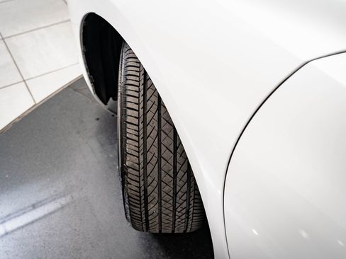 Certified 2025 Lexus ES 300h Ultra Luxury w/ Accessory Package (Z1) image 48