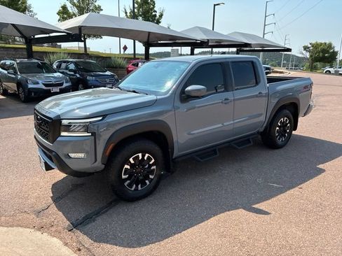Used 2023 Nissan Frontier PRO-4X w/ Pro Convenience Package AWD/4WD image 3