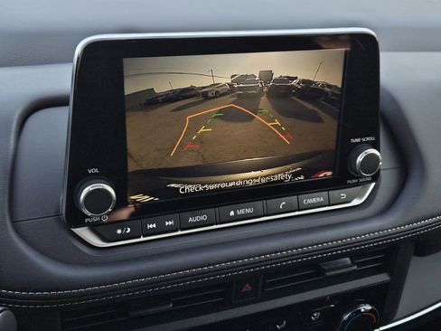 New 2026 Nissan Rogue S image 18