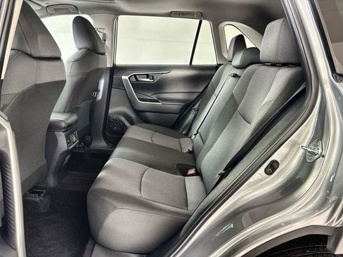 Used 2025 Toyota RAV4 XLE w/ Convenience Package FWD image 25