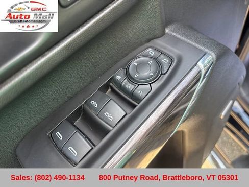 Used 2020 Chevrolet Silverado 2500 LTZ w/ LTZ Premium Package AWD/4WD image 13