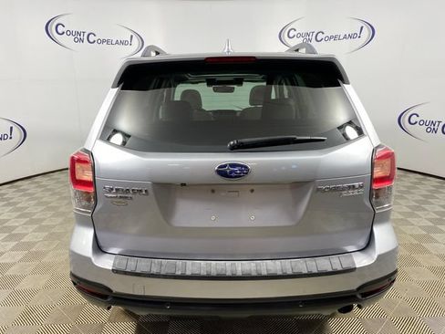 Used 2017 Subaru Forester 2.5i Limited AWD/4WD image 5