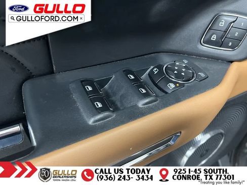 Used 2024 Ford Expedition Max Platinum AWD/4WD image 23