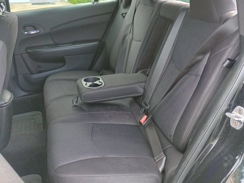 Used 2013 Chrysler 200 LX FWD image 18