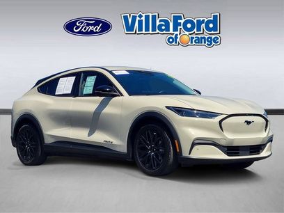 Certified 2025 Ford Mustang Mach-E Select w/ Comfort Package Lite
