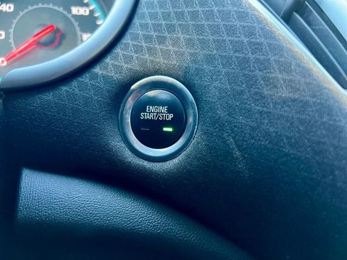 Used 2020 Chevrolet Malibu LS image 19