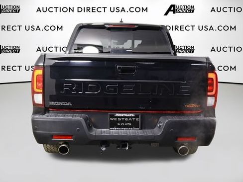 Used 2024 Honda Ridgeline TrailSport image 3