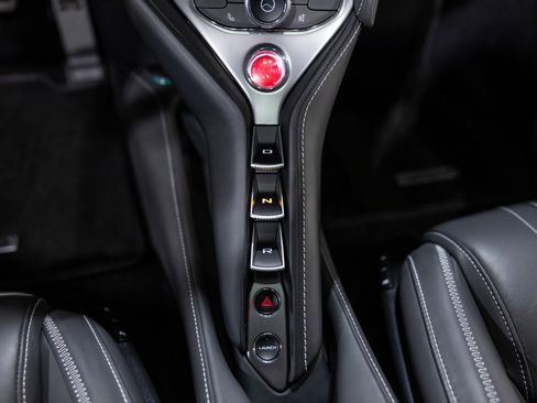 Used 2022 McLaren 720S Spider image 49