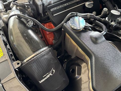 Used 2020 Dodge Challenger SRT Hellcat RWD image 24