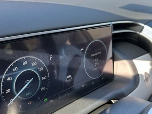 New 2024 Hyundai Tucson Limited image 12