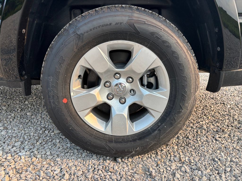 Used 2026 RAM 1500 Lone Star AWD/4WD image 17