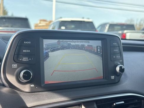 Used 2020 Hyundai Santa Fe SEL image 17
