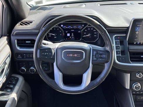 Used 2021 GMC Yukon SLT w/ SLT Luxury Plus Package AWD/4WD image 17