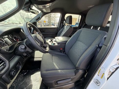 New 2026 RAM 2500 Tradesman AWD/4WD image 16
