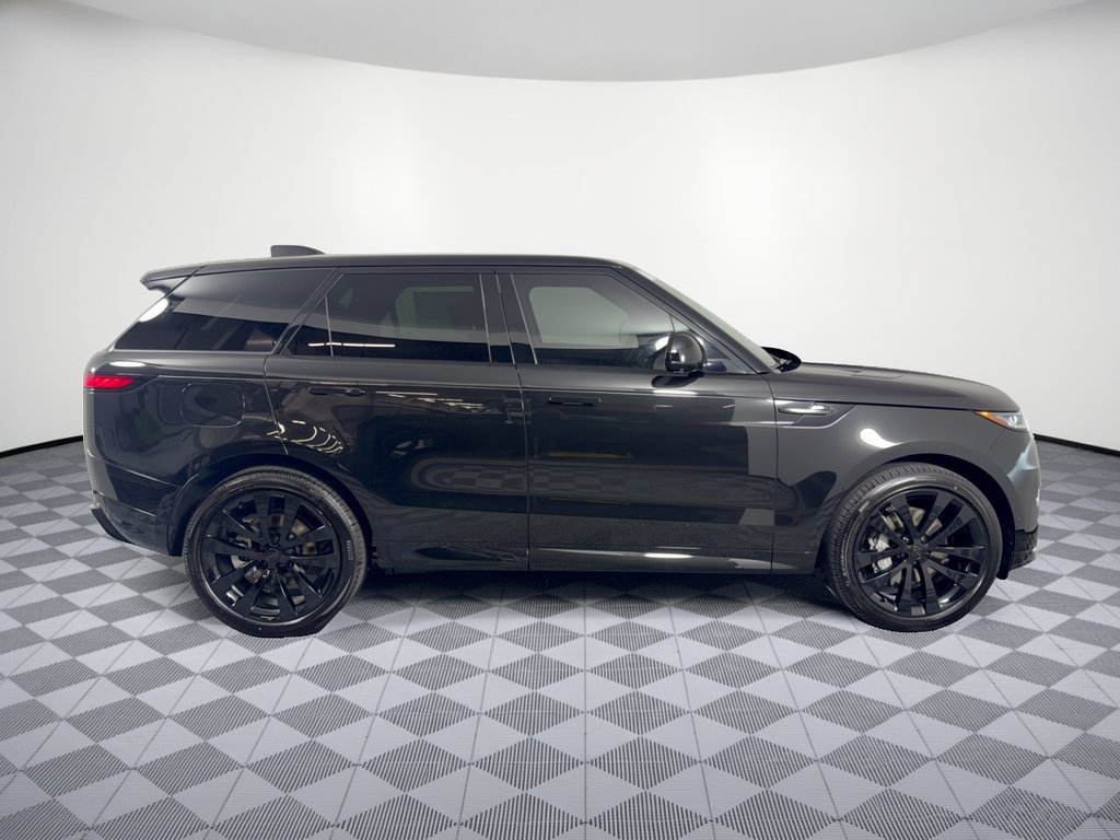 New 2027 Land Rover Range Rover Sport Dynamic SE AWD/4WD image 8