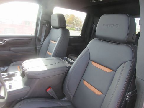 New 2026 GMC Sierra 2500 AT4 image 14