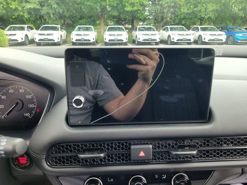 New 2026 Honda HR-V LX image 21