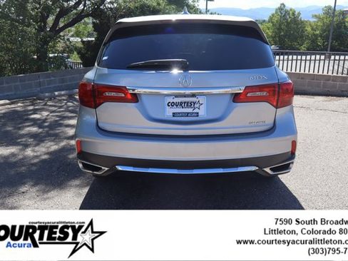 Used 2020 Acura MDX SH-AWD image 5