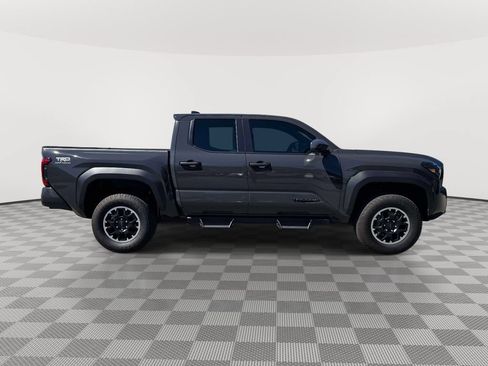 Used 2024 Toyota Tacoma TRD Off-Road AWD/4WD image 8