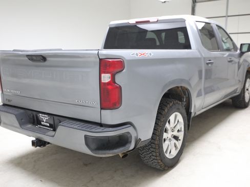 Used 2025 Chevrolet Silverado 1500 Custom AWD/4WD image 4