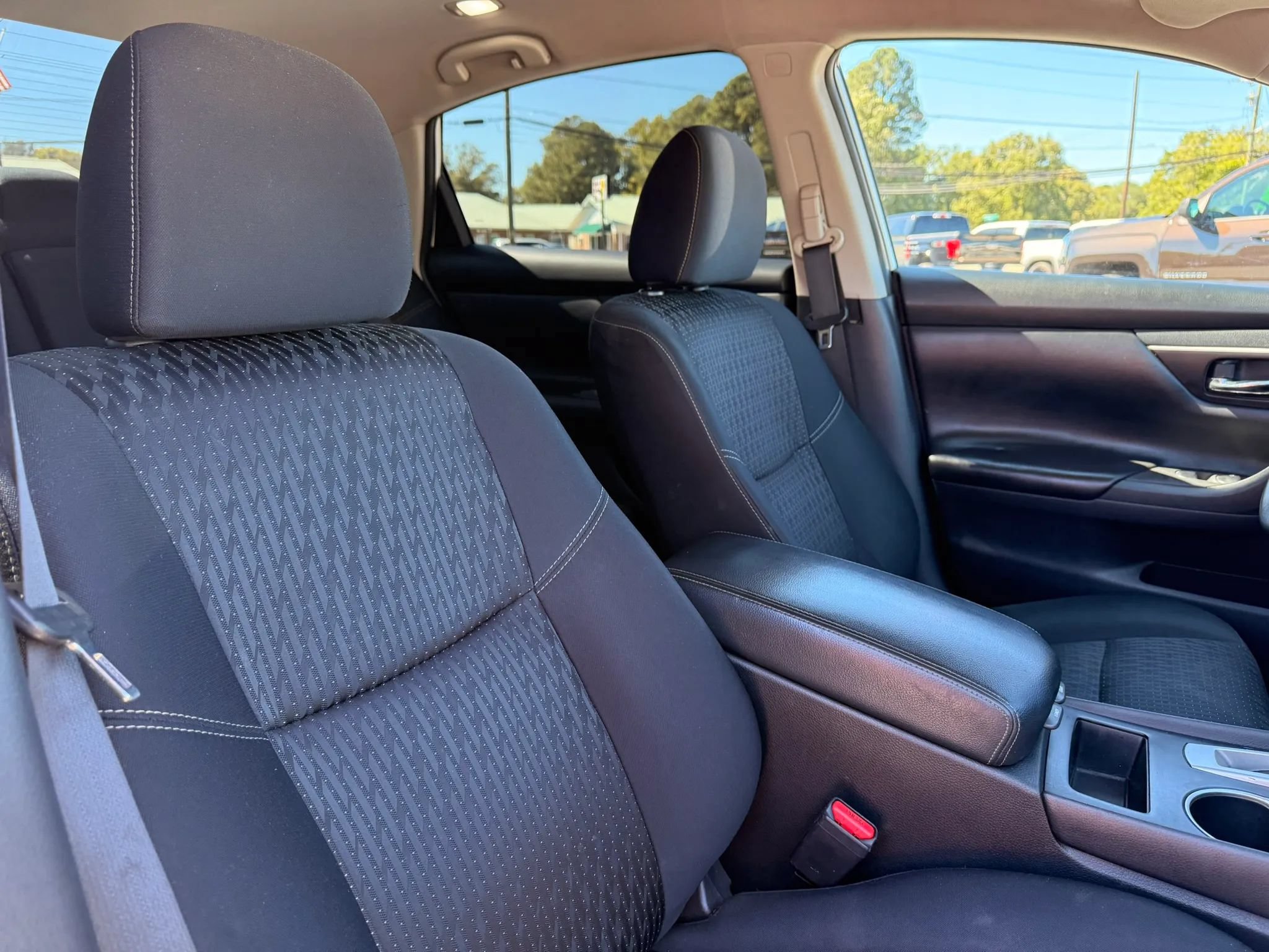 Used 2017 Nissan Altima 2.5 S w/ Power Driver Seat Package FWD image 27