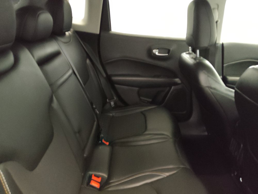 Used 2018 Jeep Compass Latitude w/ Popular Equipment Group AWD/4WD image 19