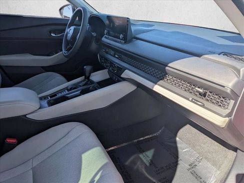 Used 2025 Honda Accord SE image 21