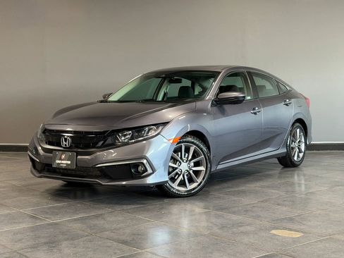 Used 2020 Honda Civic EX image 1