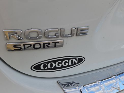 Used 2019 Nissan Rogue Sport S w/ Appearance Package image 31