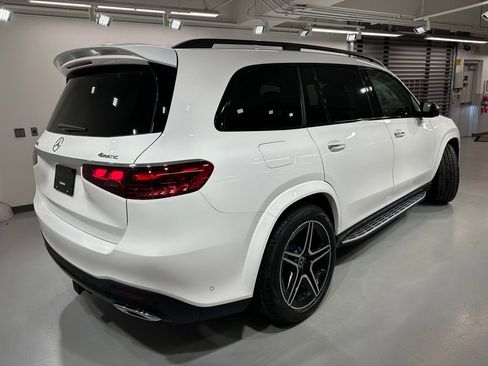 New 2026 Mercedes-Benz GLS 450 4MATIC image 11