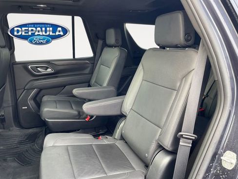 Used 2023 Chevrolet Tahoe Z71 w/ Luxury Package image 17