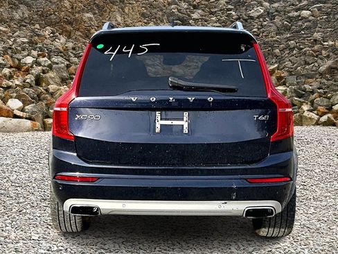 Used 2019 Volvo XC90 T6 Momentum w/ Protection Package image 4