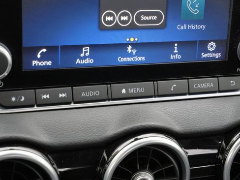 Used 2023 Nissan Sentra SV image 33