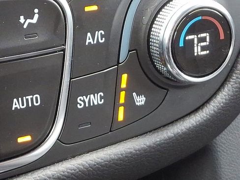 Certified 2023 Chevrolet Equinox LT image 25