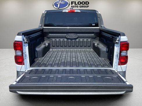 New 2025 Ford Maverick Lariat w/ Black Appearance Package image 15