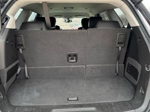 Used 2016 Buick Enclave Leather image 18