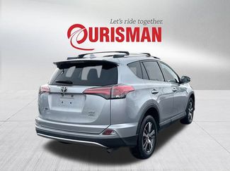 Used 2016 Toyota RAV4 XLE video 2