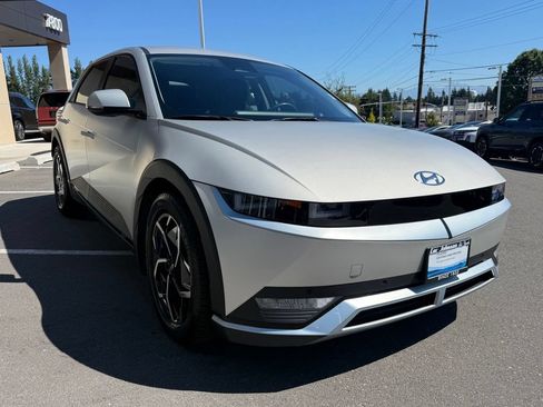 Certified 2023 Hyundai Ioniq 5 SEL AWD/4WD image 7