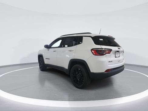 New 2026 Jeep Compass Latitude image 6