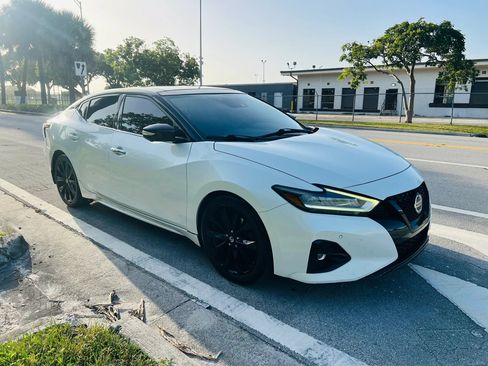 Used 2019 Nissan Maxima SR w/ Premium Package FWD image 7