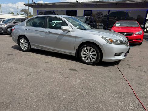 Used 2015 Honda Accord EX image 11