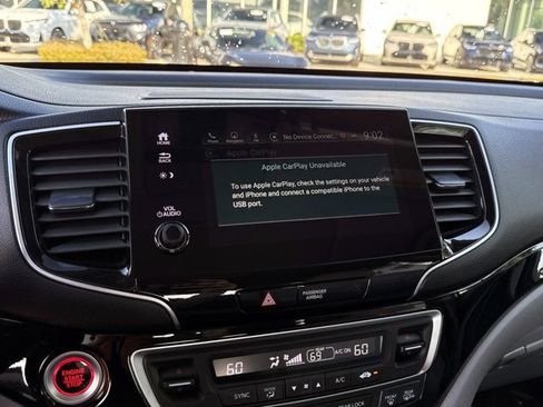 Used 2021 Honda Pilot Touring image 27