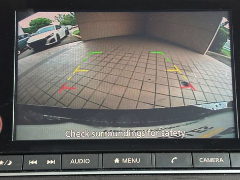 Used 2025 Nissan Altima 2.5 SV FWD image 16