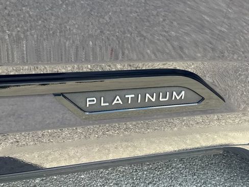 Used 2023 Toyota Tundra Platinum AWD/4WD image 11