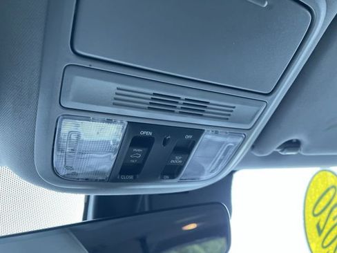 Used 2020 Honda Pilot Black Edition image 36